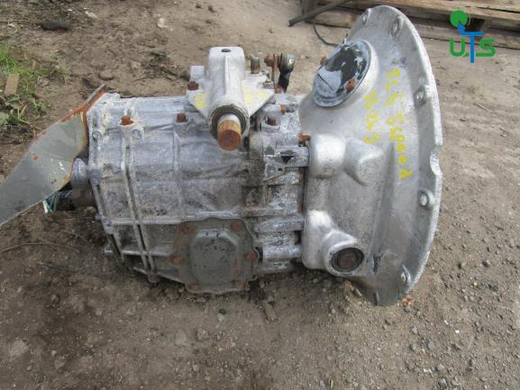 VOLVO FL6 ZF S5-24-3 5 SPEED GEARBOX - Boîte de vitesse pour Camion: photos 2 VOLVO FL6 ZF S5-24-3 5 SPEED GEARBOX - Boîte de vitesse pour Camion: photos 2