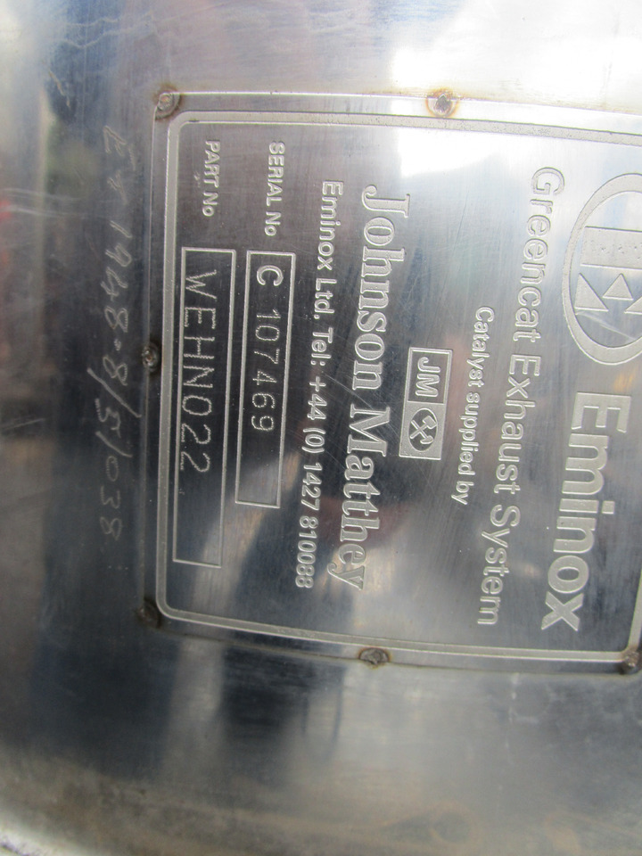 VOLVO FM9 / FM12 EMINOX DPF EXHAUST P/NO WEHN022 - Système d'échappement pour Camion: photos 2 VOLVO FM9 / FM12 EMINOX DPF EXHAUST P/NO WEHN022 - Système d'échappement pour Camion: photos 2