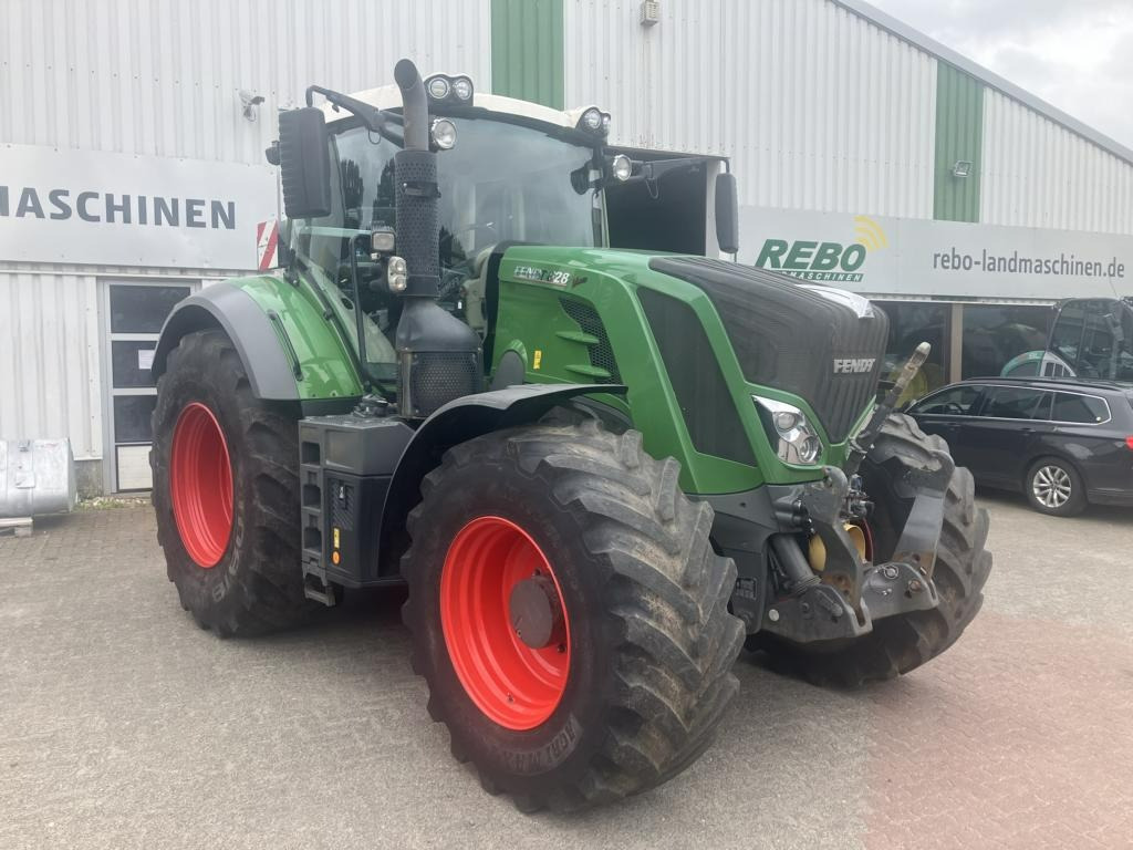 Fendt 828 Profi Plus - Tracteur agricole: photos 1 Fendt 828 Profi Plus - Tracteur agricole: photos 1