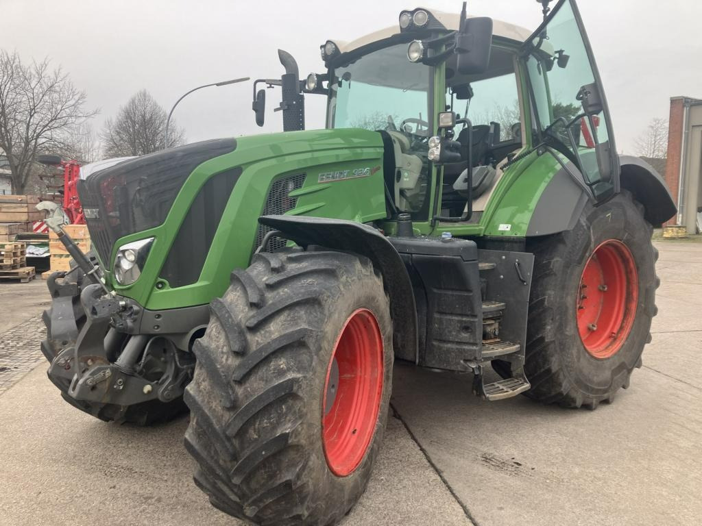 Fendt 936 VARIO - Tracteur agricole: photos 1 Fendt 936 VARIO - Tracteur agricole: photos 1