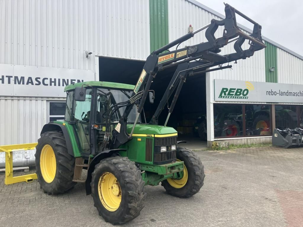 John Deere 6110 SE - Tracteur agricole: photos 1 John Deere 6110 SE - Tracteur agricole: photos 1