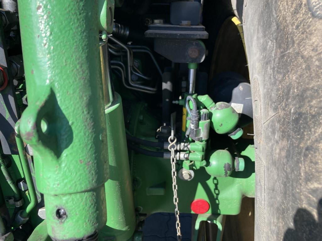 John Deere 6210R - Tracteur agricole: photos 4 John Deere 6210R - Tracteur agricole: photos 4