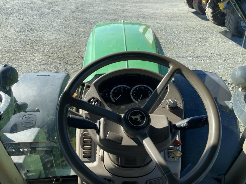 John Deere 6210R - Tracteur agricole: photos 3 John Deere 6210R - Tracteur agricole: photos 3