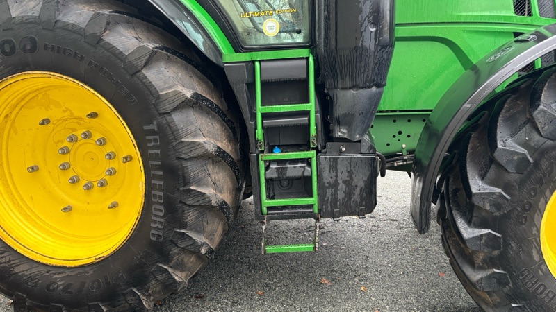 Tracteur agricole John Deere 6230 R: photos 22 Tracteur agricole John Deere 6230 R: photos 22