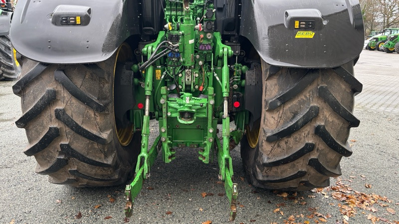 Tracteur agricole John Deere 6230 R: photos 9 Tracteur agricole John Deere 6230 R: photos 9