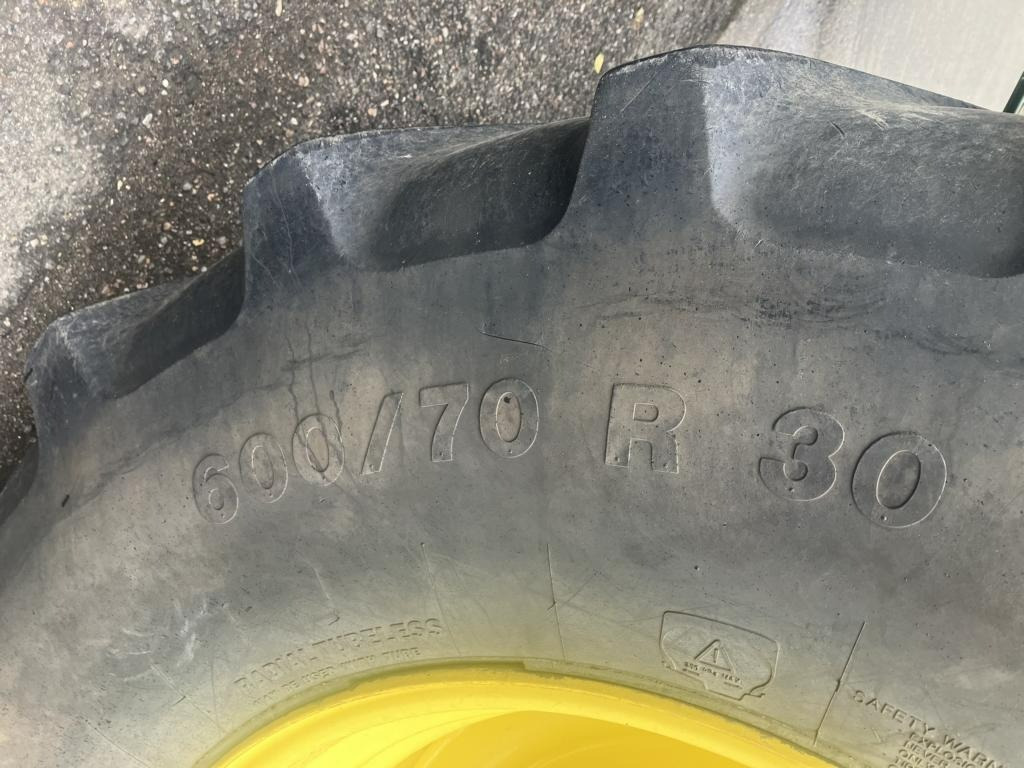 John Deere 6250R - Tracteur agricole: photos 4 John Deere 6250R - Tracteur agricole: photos 4