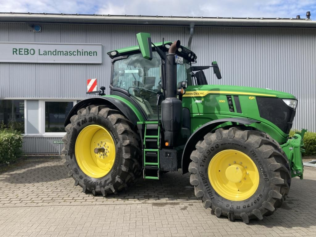 John Deere 6R230 - Tracteur agricole: photos 1 John Deere 6R230 - Tracteur agricole: photos 1