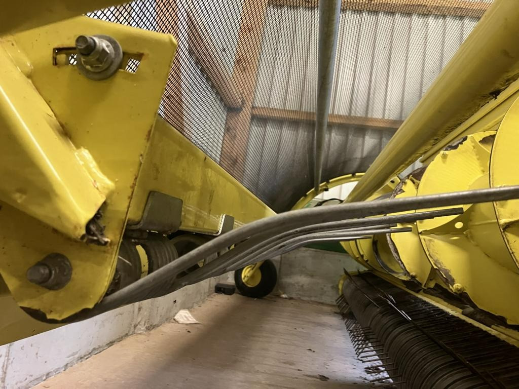 John Deere GRASS PICKUP 659 - Accessoire aux ensileuses: photos 4 John Deere GRASS PICKUP 659 - Accessoire aux ensileuses: photos 4