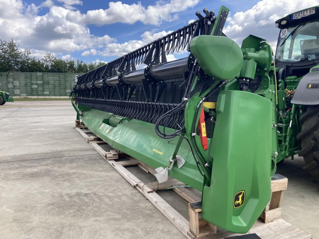 John Deere RDF35 - Moissonneuse-batteuse: photos 5 John Deere RDF35 - Moissonneuse-batteuse: photos 5