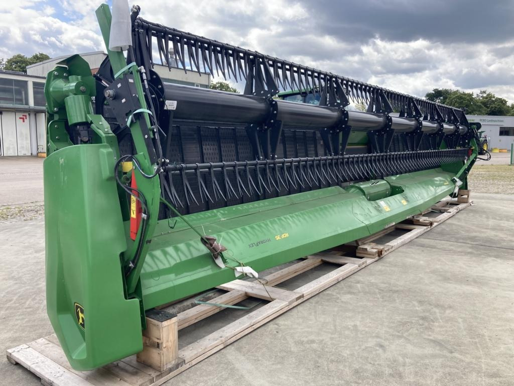 John Deere RDF35 - Moissonneuse-batteuse: photos 1 John Deere RDF35 - Moissonneuse-batteuse: photos 1