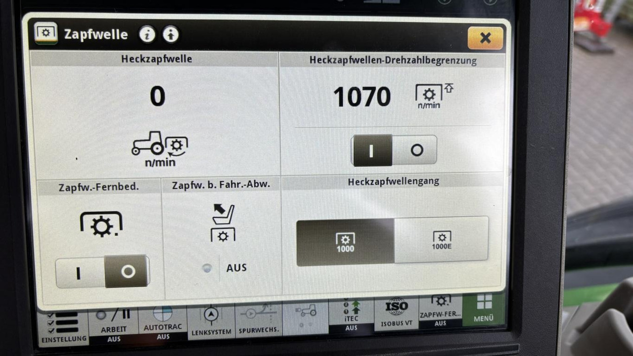 John Deere TRAKTOR 8R370 - Tracteur agricole: photos 5 John Deere TRAKTOR 8R370 - Tracteur agricole: photos 5