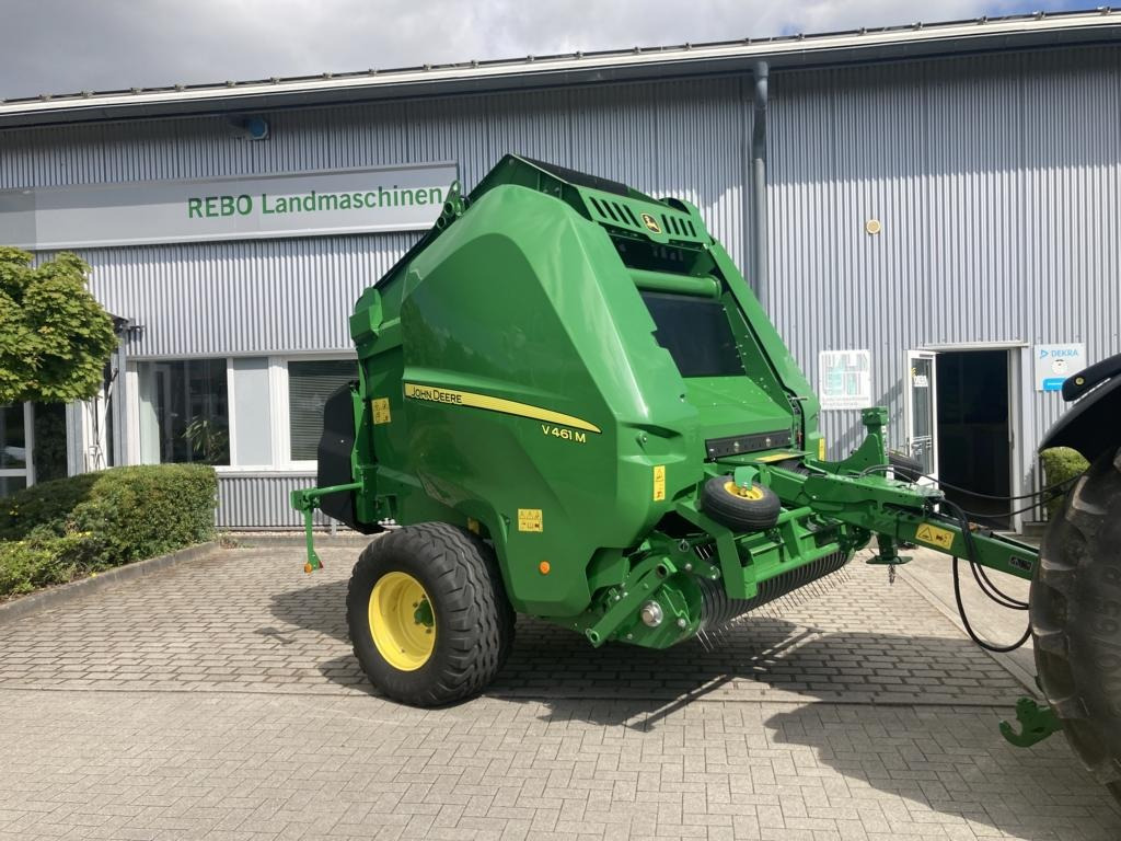 John Deere V461M - Enrubanneuse: photos 1 John Deere V461M - Enrubanneuse: photos 1