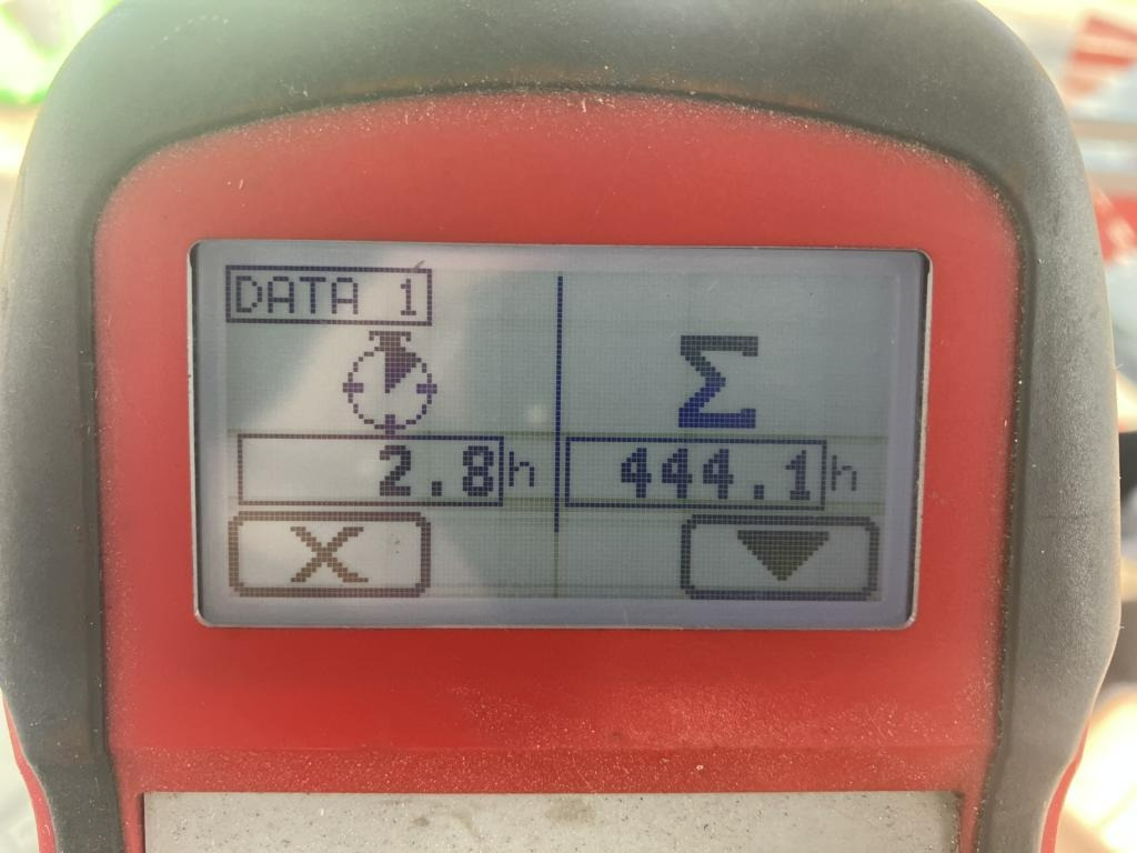 Pöttinger NOVACAT A10 CF - Faucheuse: photos 2 Pöttinger NOVACAT A10 CF - Faucheuse: photos 2