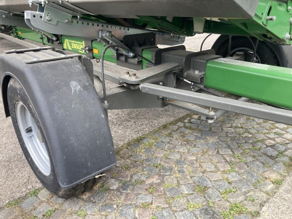 Ziegler 4WT JD RD35F - Moissonneuse-batteuse: photos 4 Ziegler 4WT JD RD35F - Moissonneuse-batteuse: photos 4