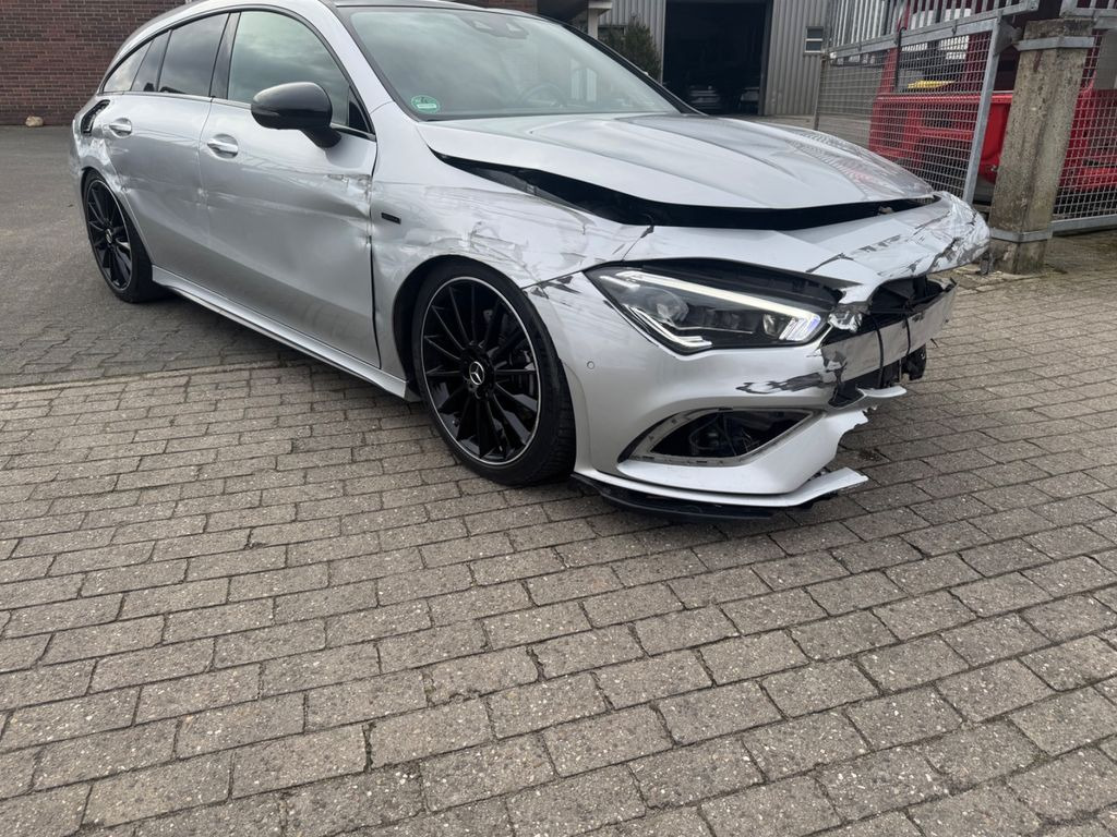 Mercedes-Benz CLA 250 Shooting Brake CLA 250 e AMG EDITION - Voiture: photos 2 Mercedes-Benz CLA 250 Shooting Brake CLA 250 e AMG EDITION - Voiture: photos 2