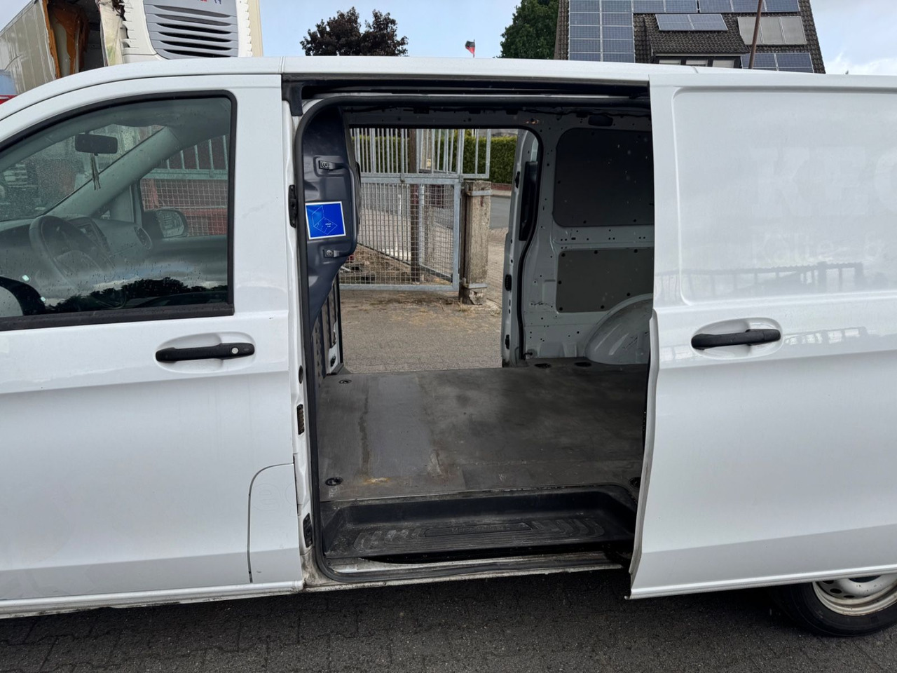 Mercedes-Benz Vito Kasten 114 CDI FWD extralang 2x Schiebetür - Transport de personnes: photos 4 Mercedes-Benz Vito Kasten 114 CDI FWD extralang 2x Schiebetür - Transport de personnes: photos 4