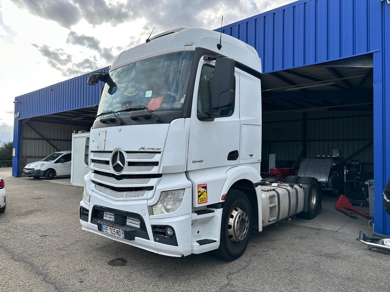 Mercedes-Benz Actros - Tracteur routier: photos 1 Mercedes-Benz Actros - Tracteur routier: photos 1