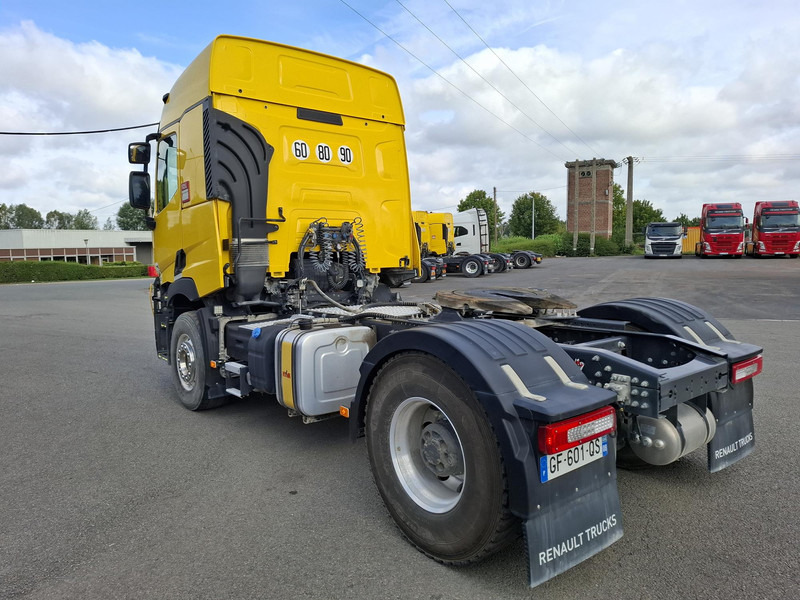 Renault C Cab 2.5 - Tracteur routier: photos 4 Renault C Cab 2.5 - Tracteur routier: photos 4