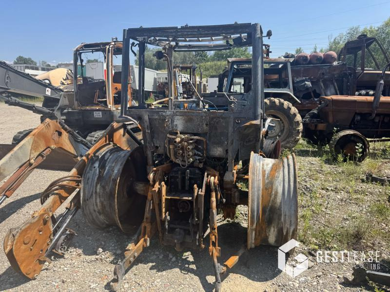 Claas Axos 340 - Tracteur agricole: photos 2 Claas Axos 340 - Tracteur agricole: photos 2