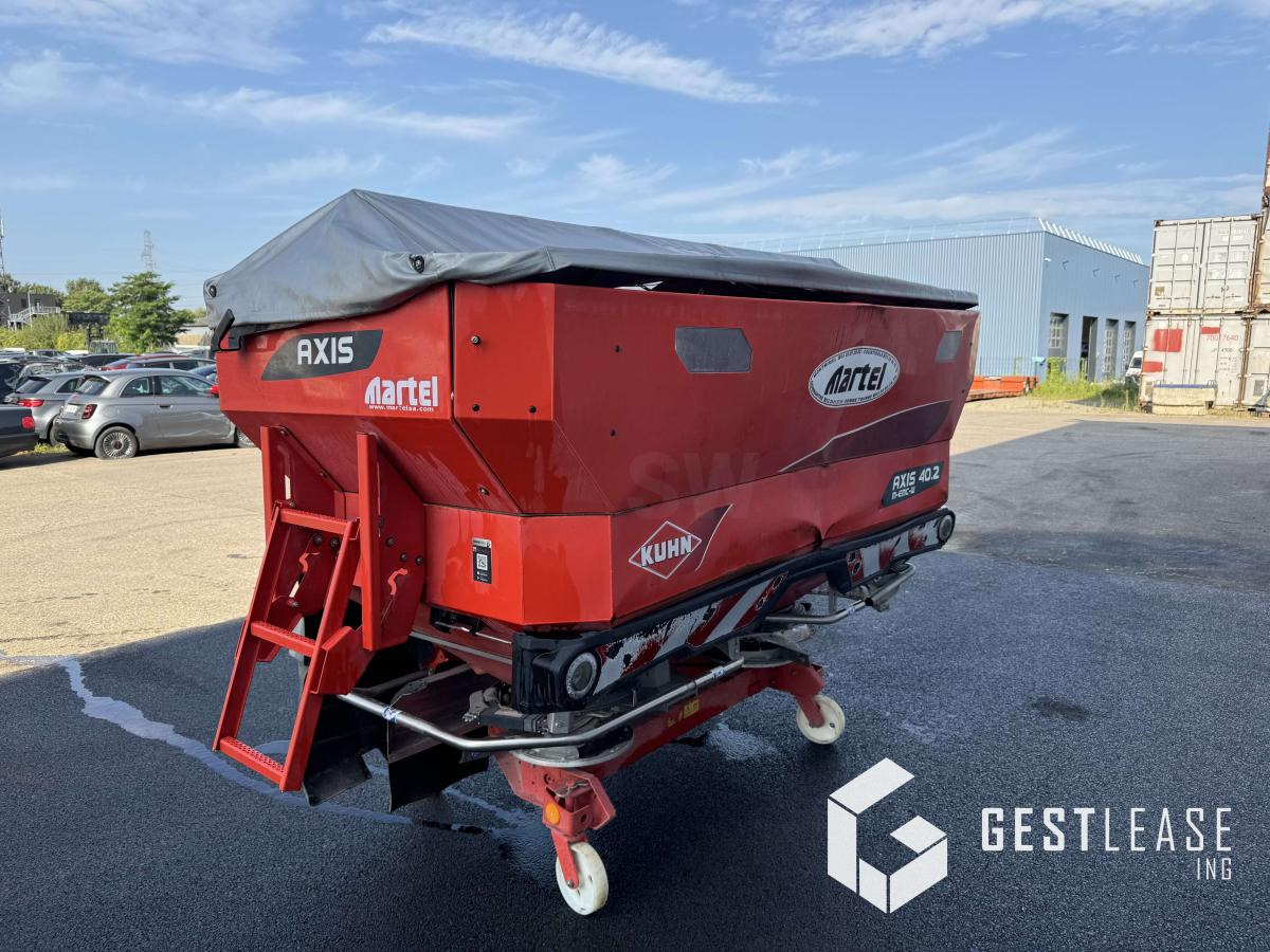 Kuhn AXIS 40.2 - Distributeur d'engrais: photos 3 Kuhn AXIS 40.2 - Distributeur d'engrais: photos 3