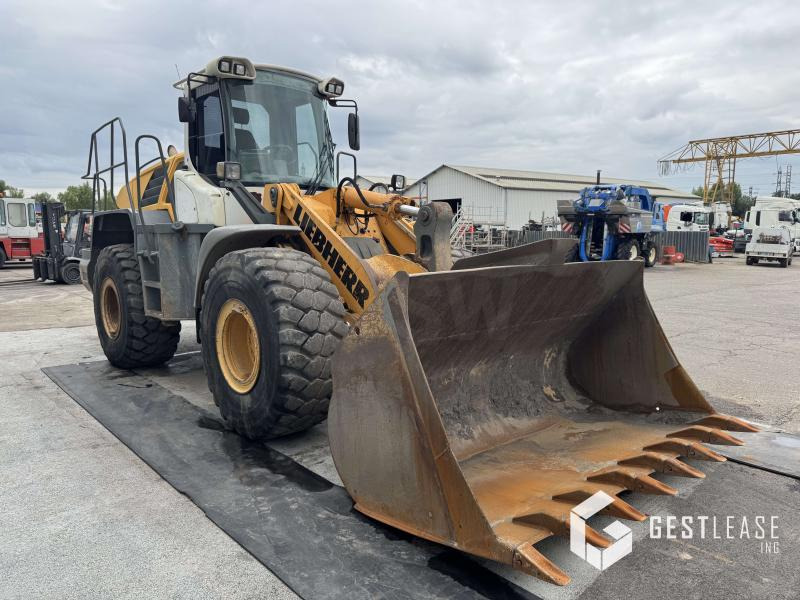 Liebherr L556 - Chargeuse sur pneus: photos 4 Liebherr L556 - Chargeuse sur pneus: photos 4