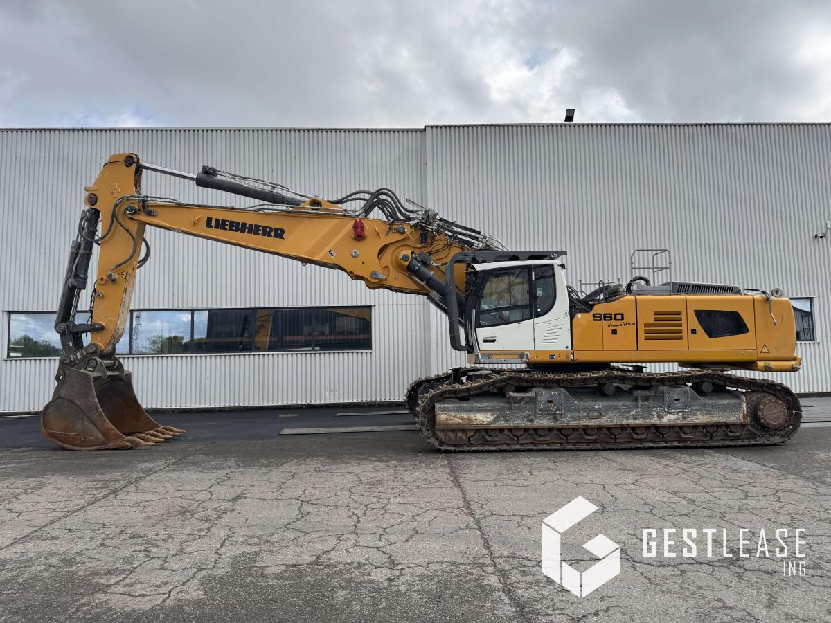 Liebherr R960 VHHD DEMOLITION 33 m - Pelle de démolition: photos 3 Liebherr R960 VHHD DEMOLITION 33 m - Pelle de démolition: photos 3