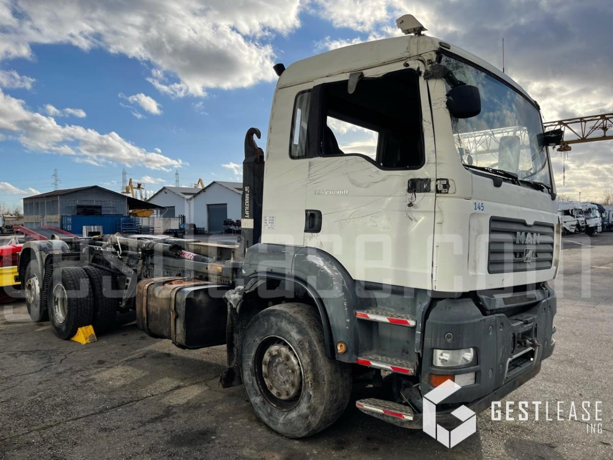 MAN TGA 23.360 - Camion ampliroll: photos 4 MAN TGA 23.360 - Camion ampliroll: photos 4