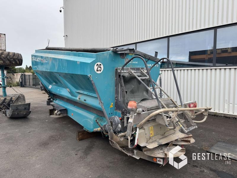 Sulky XT 130 - Distributeur d'engrais: photos 2 Sulky XT 130 - Distributeur d'engrais: photos 2