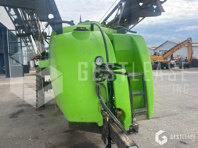 TECNOMA FORTIS 4200 - Pulvérisateur traîné: photos 5 TECNOMA FORTIS 4200 - Pulvérisateur traîné: photos 5