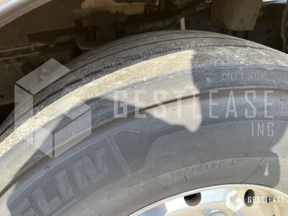 Tracteur routier MAN TGX 18.680: photos 13