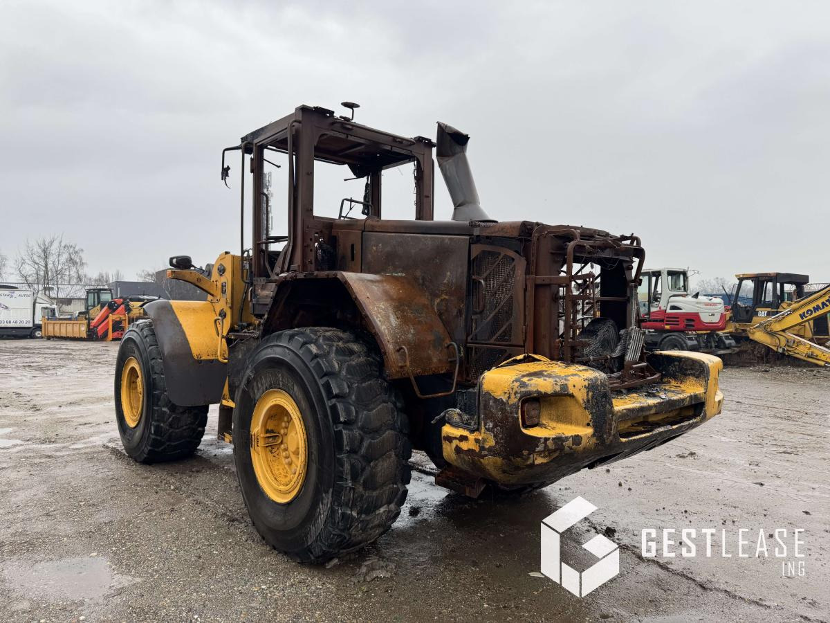 Volvo L 120 F - Chargeuse sur pneus: photos 2 Volvo L 120 F - Chargeuse sur pneus: photos 2