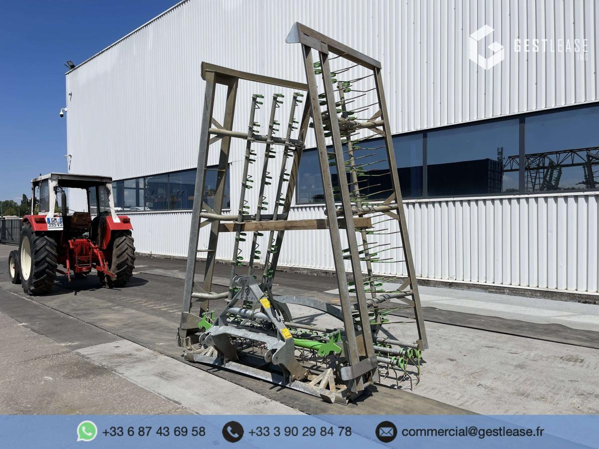 ZOCON GREENKEEPER G08 - Herse étrille: photos 1 ZOCON GREENKEEPER G08 - Herse étrille: photos 1