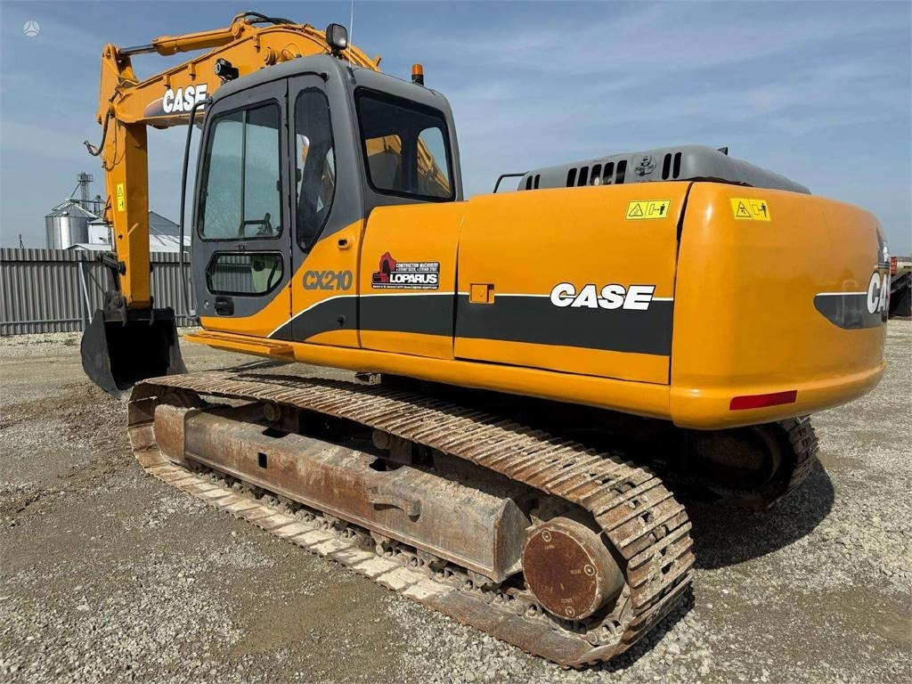 Case Cx 210, ISUZU MANUAL PUMP - Pelle sur chenille: photos 3 Case Cx 210, ISUZU MANUAL PUMP - Pelle sur chenille: photos 3