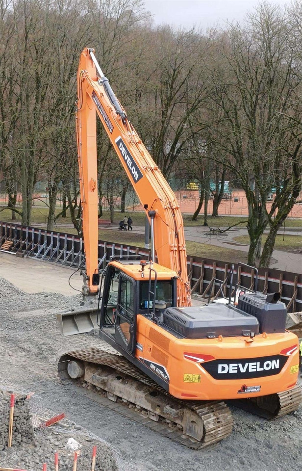 Develon DX 225 LC-7 LONGREACH 16 M - Pelle sur chenille: photos 3 Develon DX 225 LC-7 LONGREACH 16 M - Pelle sur chenille: photos 3