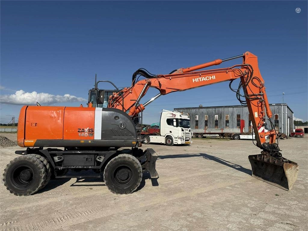 Hitachi ZX 140 W - Pelle sur pneus: photos 5 Hitachi ZX 140 W - Pelle sur pneus: photos 5