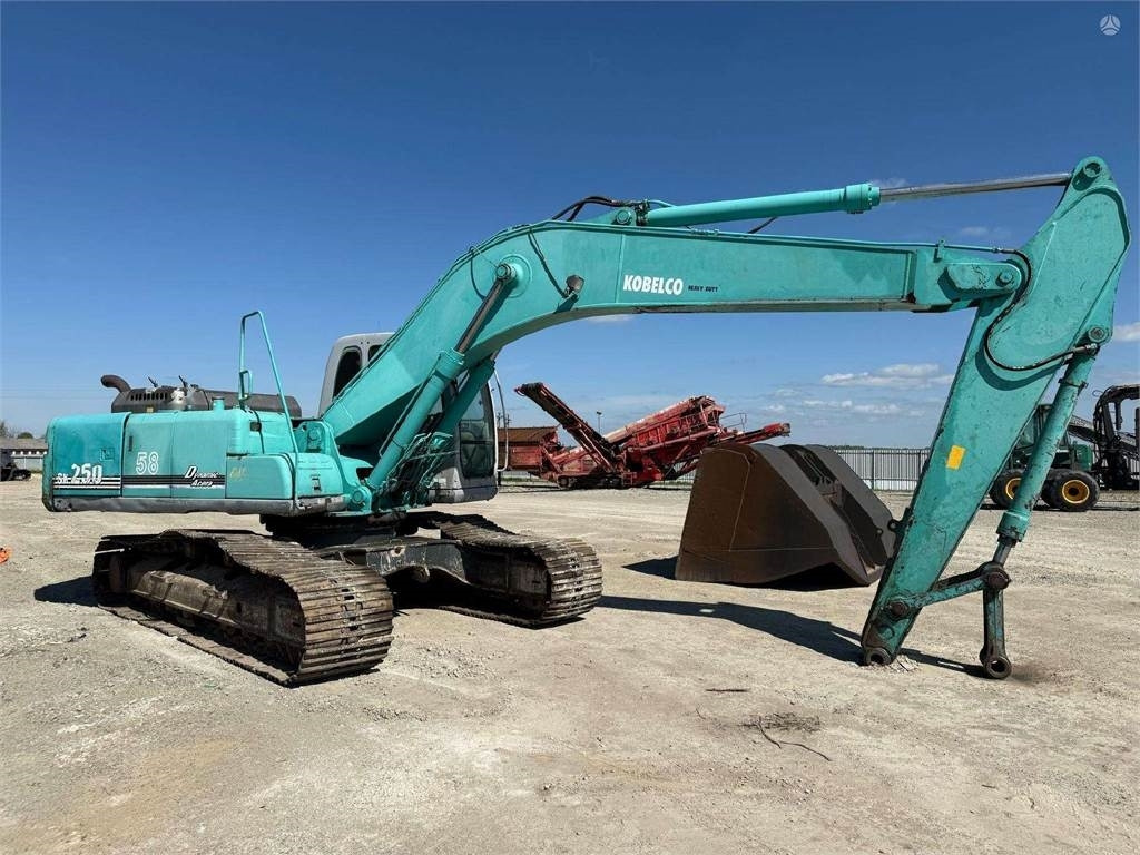 Kobelco SK 250 NLC-6 - Pelle sur chenille: photos 2 Kobelco SK 250 NLC-6 - Pelle sur chenille: photos 2