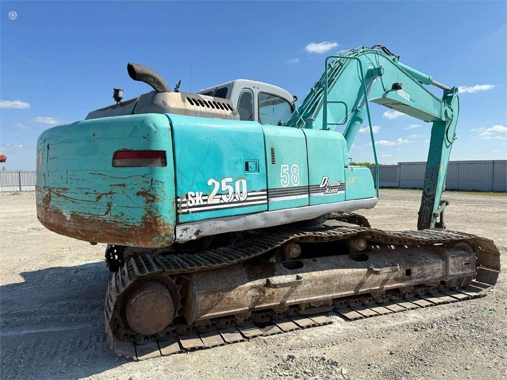 Kobelco SK 250 NLC-6 - Pelle sur chenille: photos 3 Kobelco SK 250 NLC-6 - Pelle sur chenille: photos 3