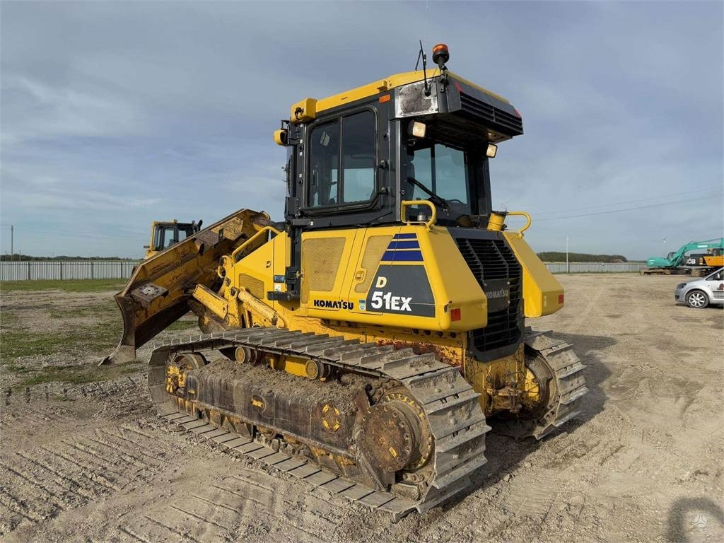 Komatsu D51EX-22 , GPS ready - Bulldozer: photos 4 Komatsu D51EX-22 , GPS ready - Bulldozer: photos 4