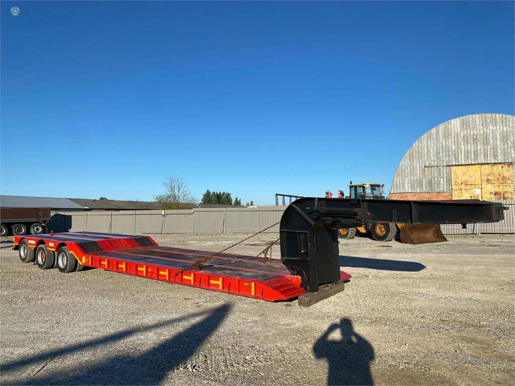 Hako Gooseneck lowbed , axle lift - Semi-remorque: photos 1 Hako Gooseneck lowbed , axle lift - Semi-remorque: photos 1