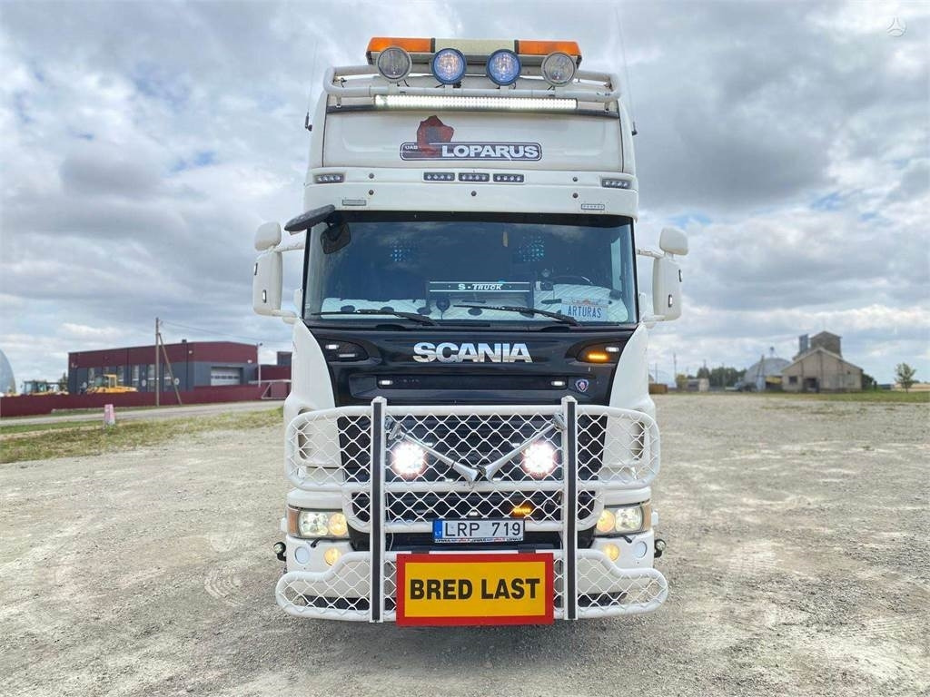 Scania R560 V8 SUPER - Tracteur routier: photos 4 Scania R560 V8 SUPER - Tracteur routier: photos 4