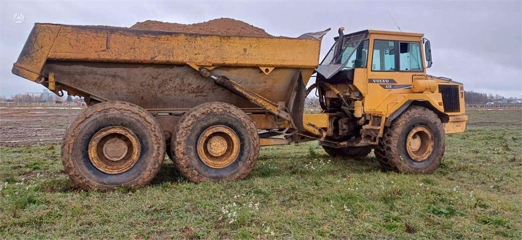 Volvo A25C - Tombereau articulé: photos 3 Volvo A25C - Tombereau articulé: photos 3