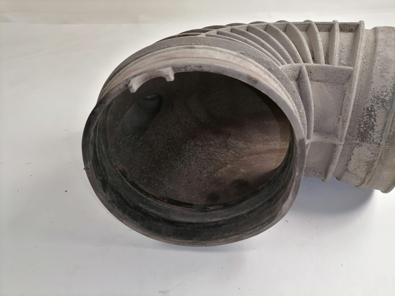 DAF Air intake 1667680 - Système d'admission d'air pour Camion: photos 3 DAF Air intake 1667680 - Système d'admission d'air pour Camion: photos 3