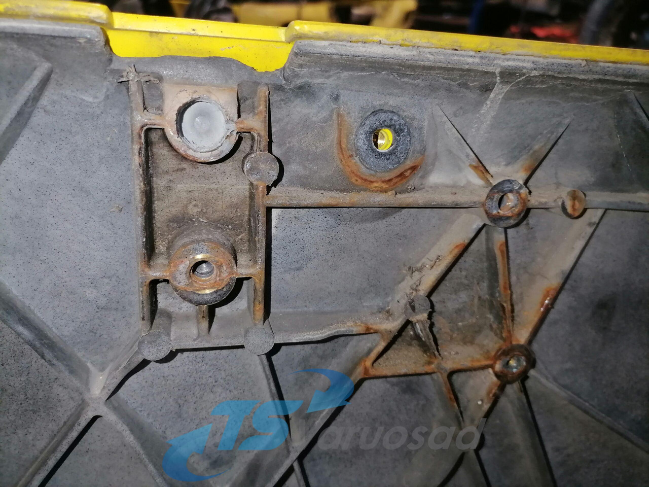 DAF Grille panel 1644191 - Calandre pour Camion: photos 3 DAF Grille panel 1644191 - Calandre pour Camion: photos 3