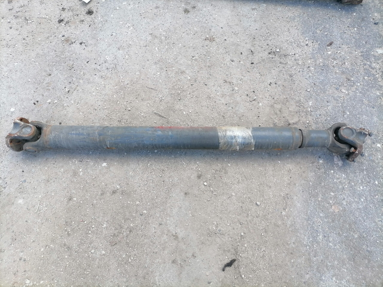 DAF Propeller shaft 12345 - Arbre à cardan pour Camion: photos 2 DAF Propeller shaft 12345 - Arbre à cardan pour Camion: photos 2