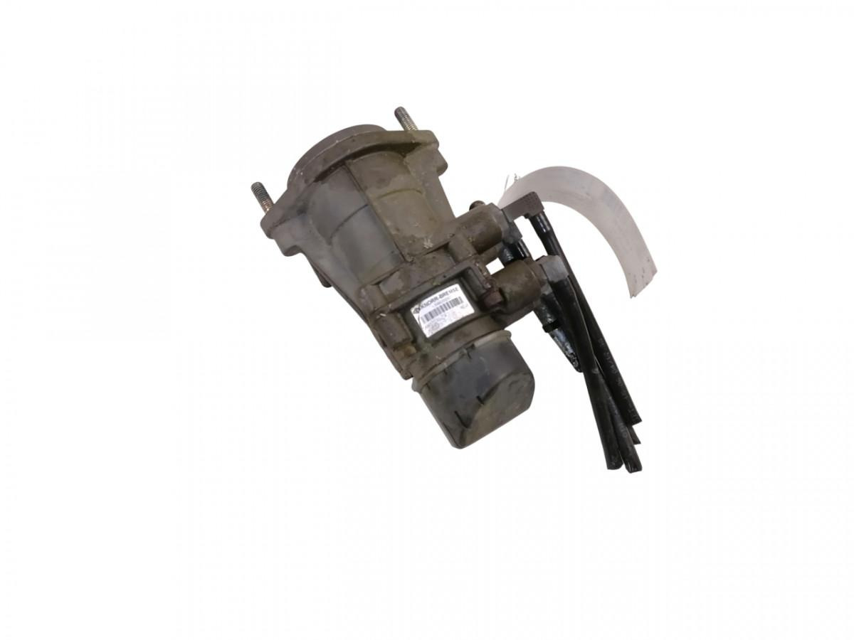 MAN Brake pressure control 0486200007 - Valve de frein pour Camion: photos 1 MAN Brake pressure control 0486200007 - Valve de frein pour Camion: photos 1