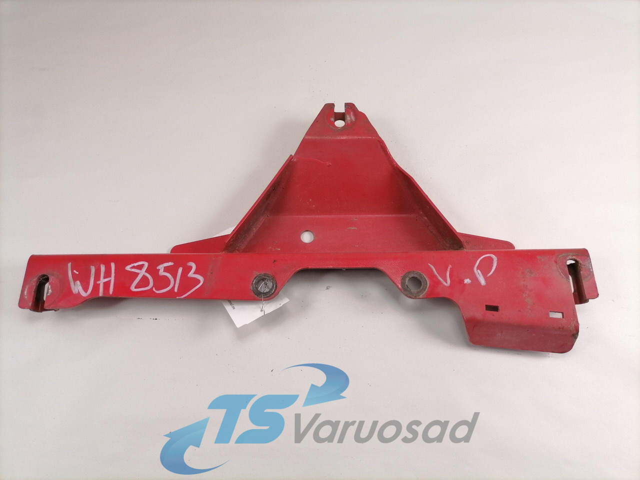 MAN Bummmmper bracket 81416105485 - Pare-chocs pour Camion: photos 2 MAN Bummmmper bracket 81416105485 - Pare-chocs pour Camion: photos 2