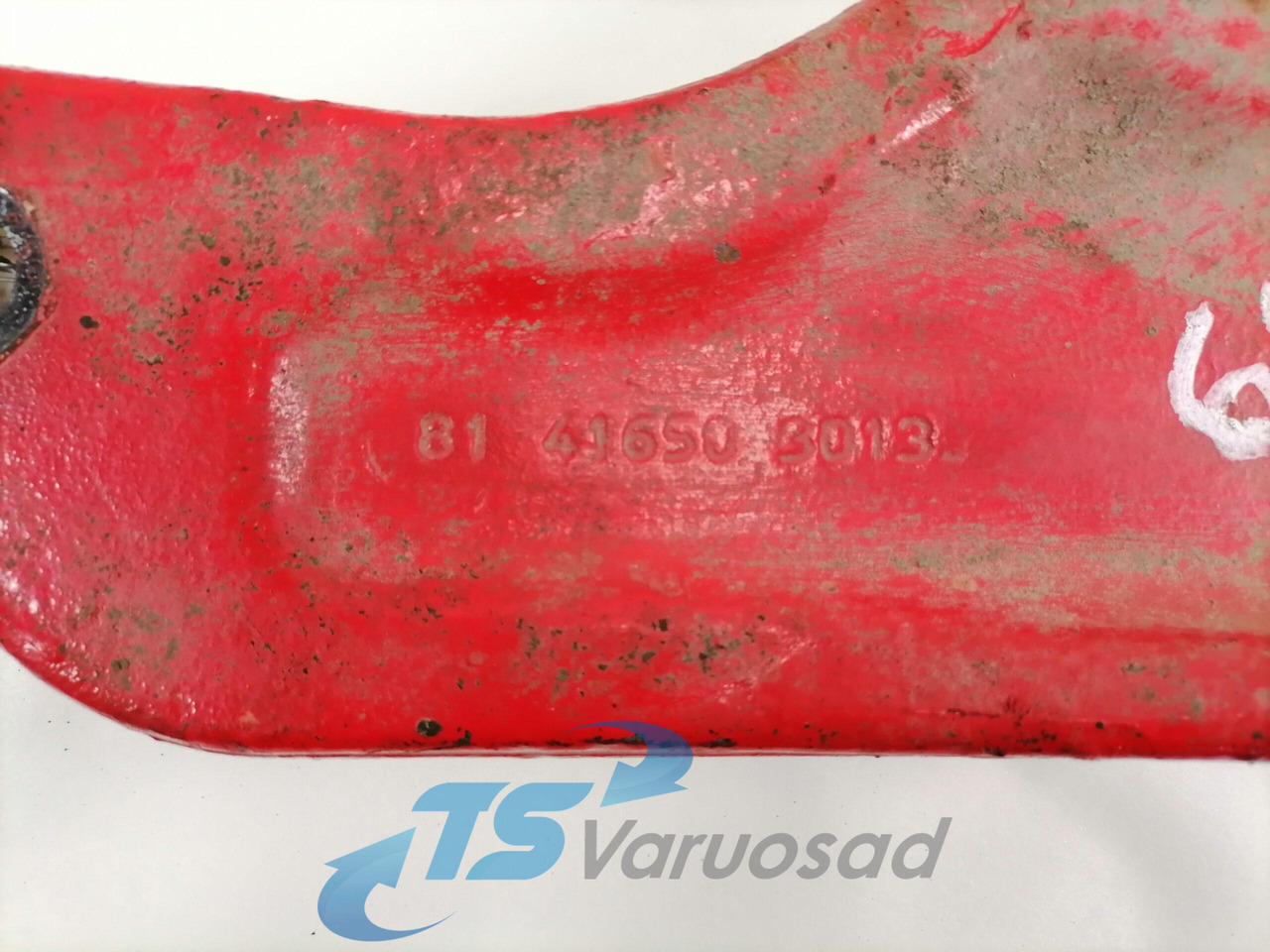 MAN Bummmmper bracket 81416503013 - Pare-chocs pour Camion: photos 2 MAN Bummmmper bracket 81416503013 - Pare-chocs pour Camion: photos 2