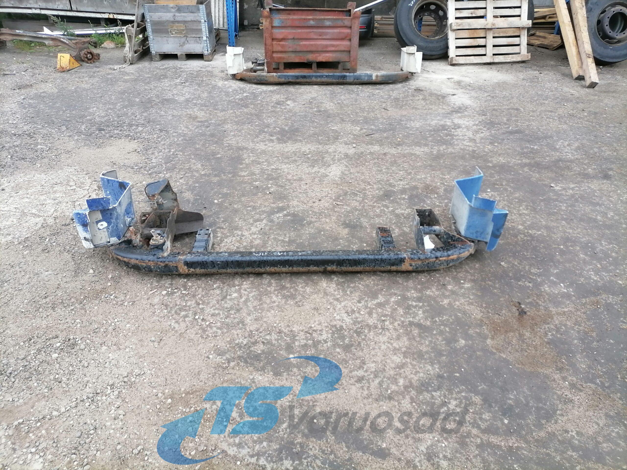 MAN Bumper 81416505009 - Pare-chocs pour Camion: photos 1 MAN Bumper 81416505009 - Pare-chocs pour Camion: photos 1