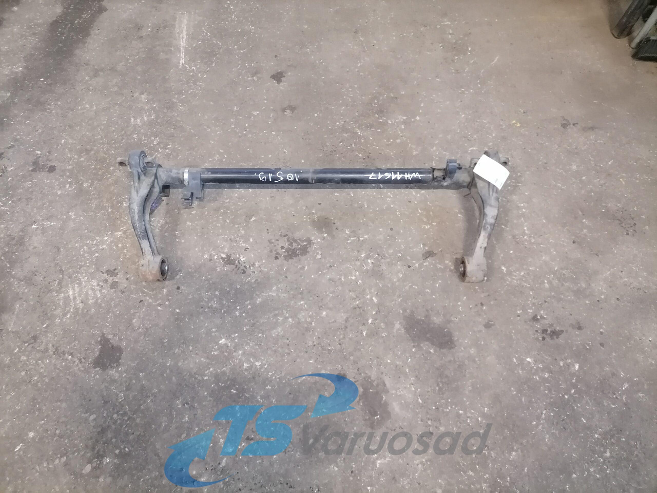 MAN Cab anti-roll bar 81417156016 - Suspension de cabine pour Camion: photos 1 MAN Cab anti-roll bar 81417156016 - Suspension de cabine pour Camion: photos 1
