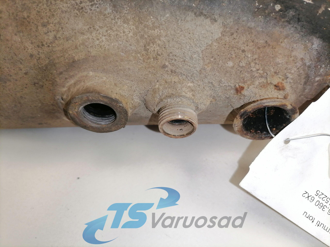 MAN Exhaust pipe 51152015225 - Silencieux pour Camion: photos 4 MAN Exhaust pipe 51152015225 - Silencieux pour Camion: photos 4
